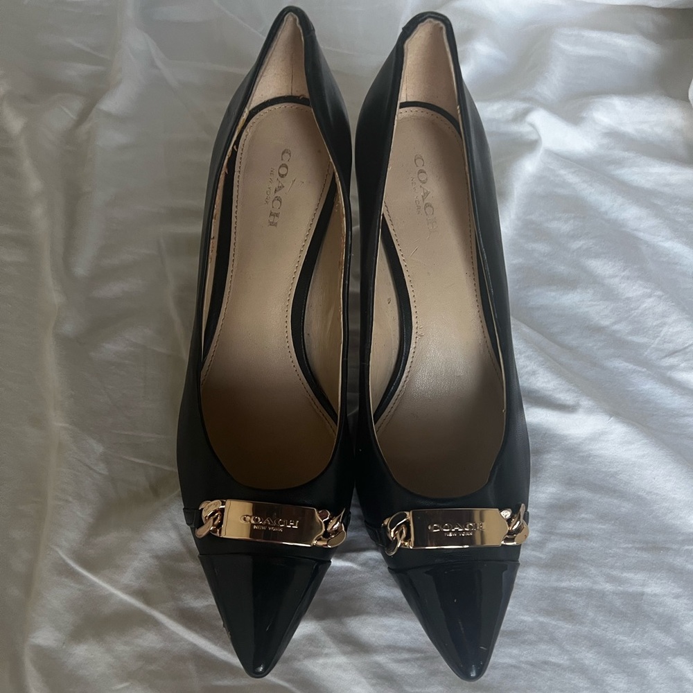 Coach patent leather black pumps size 7